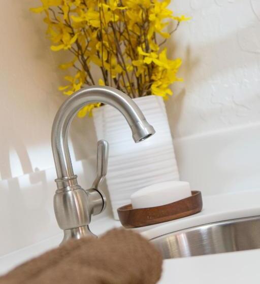 غرفة ديلوكس سرير كينج, Mat Su Resort