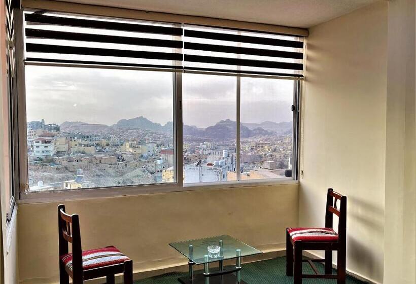 اتاق استاندارد, Orient Gate