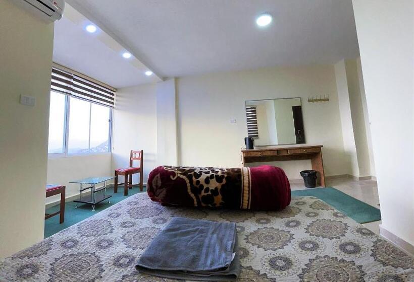 اتاق استاندارد, Orient Gate