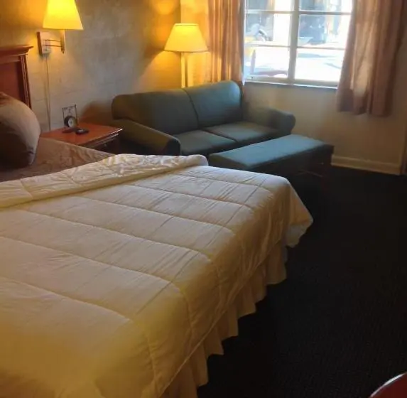 キングサイドベッドのスタンダードワンルーム, Qualla Cabins And Motel Cherokee Near Casino