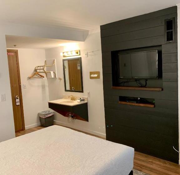 스탠다드 룸, The Brooks Hotel Restaurant And Lounge