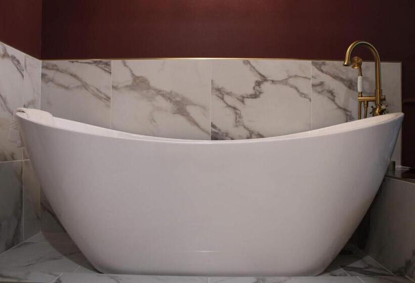 수피리어 스위트, The Brooks Hotel Restaurant And Lounge