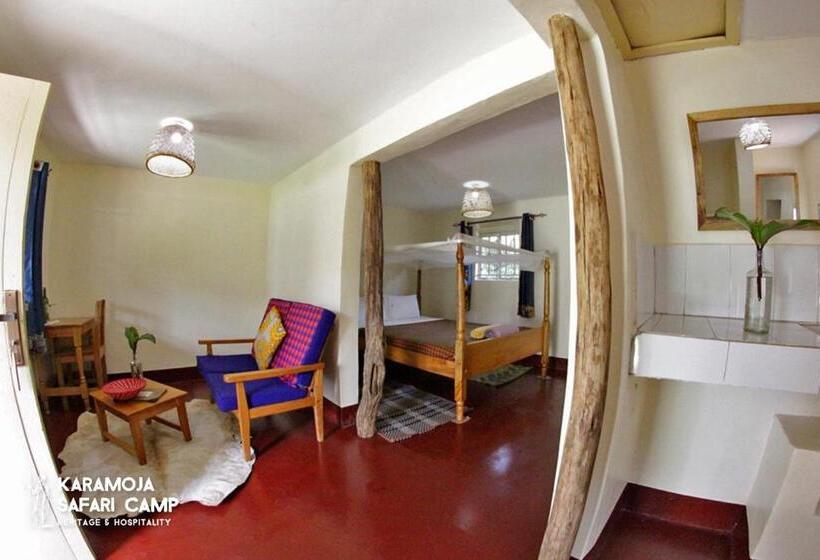 استودیوی استاندارد, Kara Tunga Safari Camp