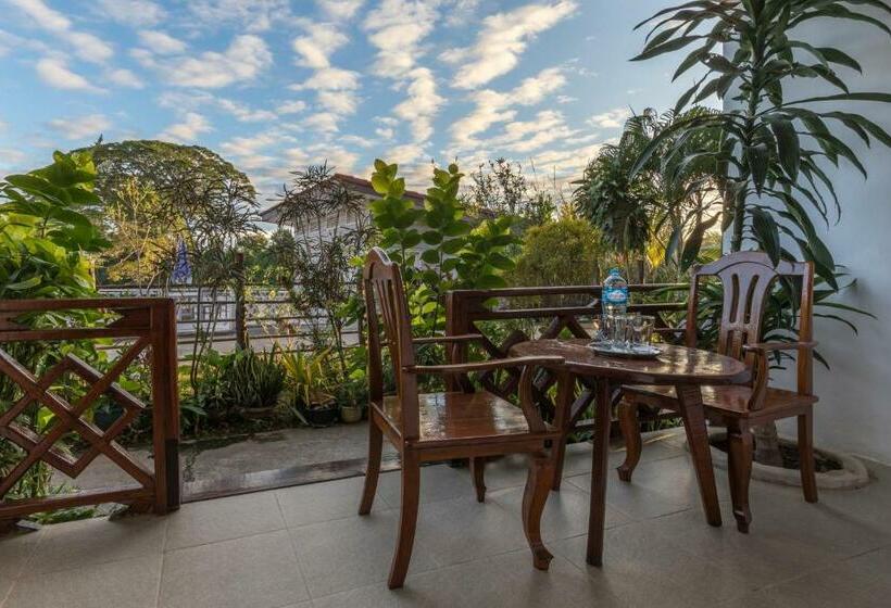 חדר סטנדרט עם מרפסת, Baba Guesthouse