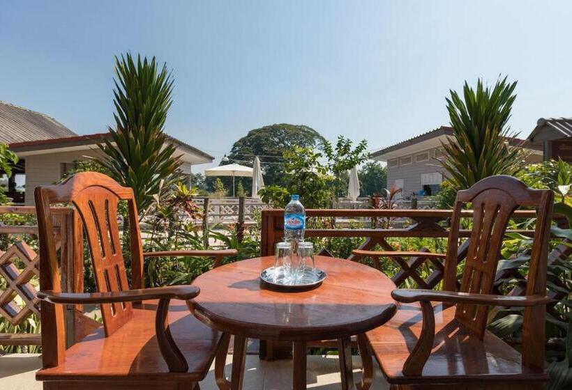 חדר סטנדרט עם מרפסת, Baba Guesthouse