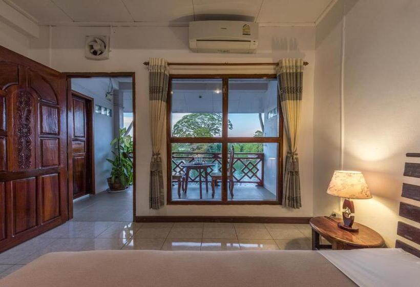 Номер Стандарт с Балконом, Baba Guesthouse