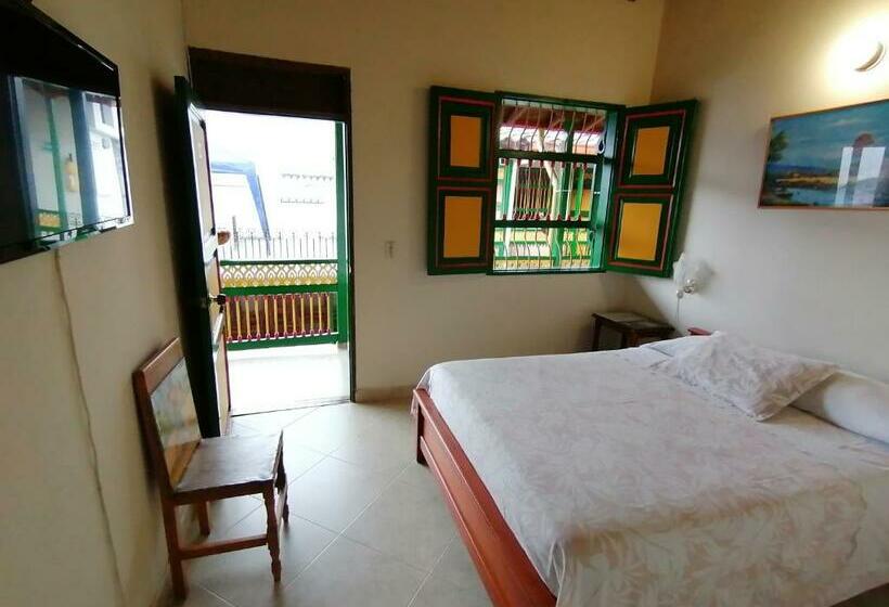 اتاق استاندارد یک نفره, Balcones Del Parque Jardin