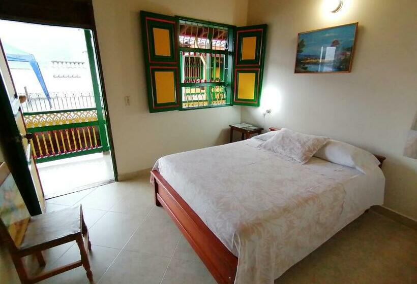 اتاق استاندارد یک نفره, Balcones Del Parque Jardin