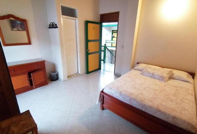 اتاق استاندارد با بالکن, Balcones Del Parque Jardin