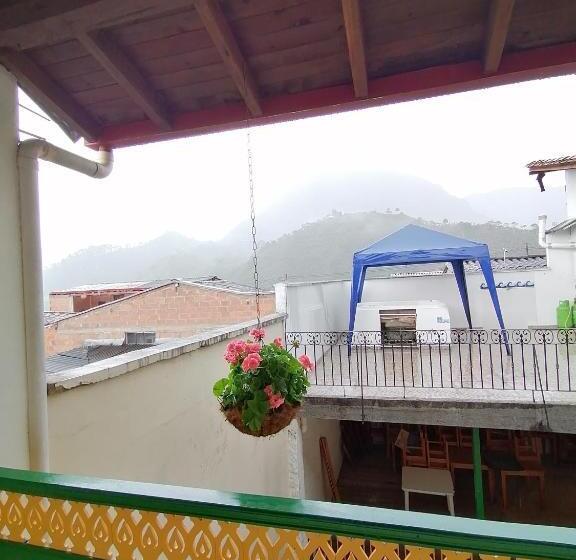 اتاق استاندارد, Balcones Del Parque Jardin