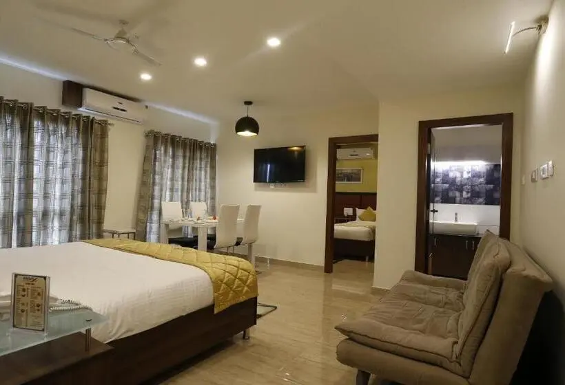 Suite Master, D Breeze Suites