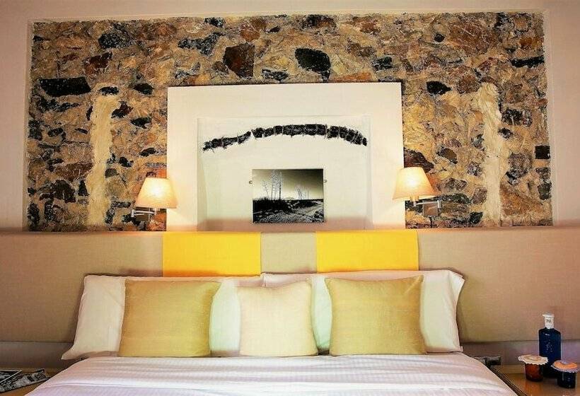 غرفة قياسية لذوى الاحتياجات الخاصة, Casona Granado