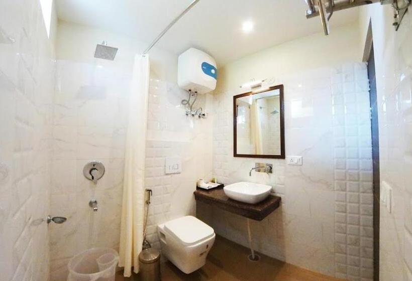 スタンダードルーム, Citrus Classic Mcleodganj