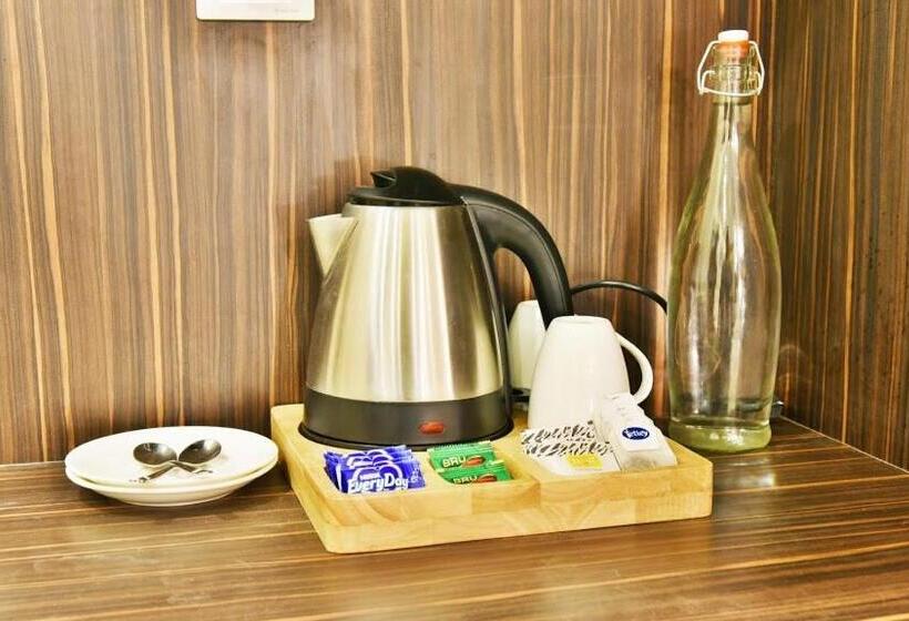 キングサイズベッドのスタンダードルーム, Citrus Classic Mcleodganj