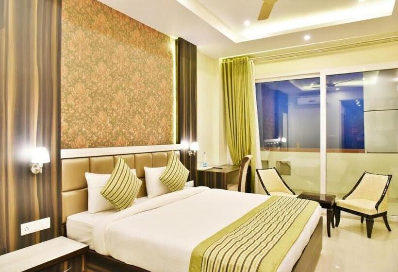 キングサイズベッドのスタンダードルーム, Citrus Classic Mcleodganj