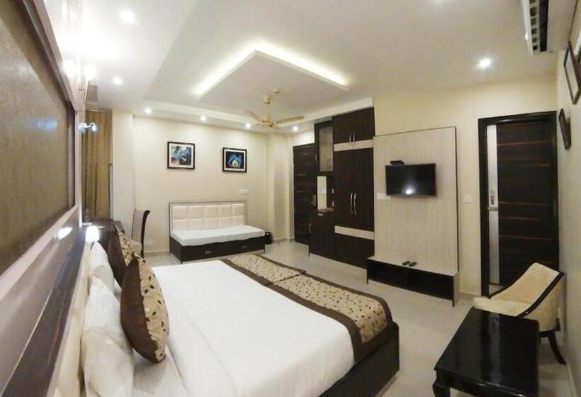 スタンダードルーム, Citrus Classic Mcleodganj