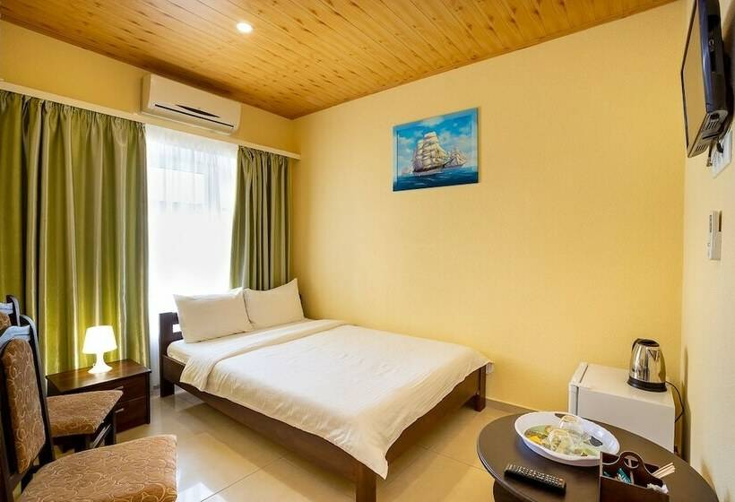 اتاق استاندارد, Crystal