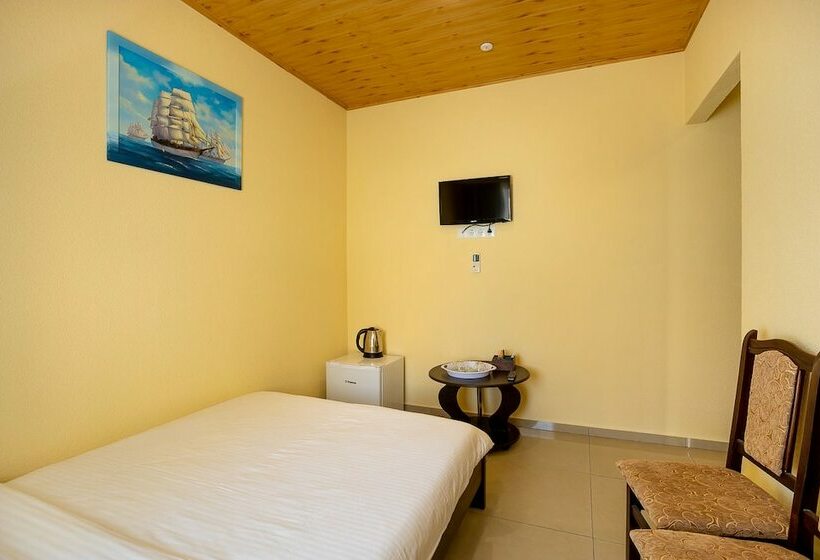 اتاق استاندارد, Crystal