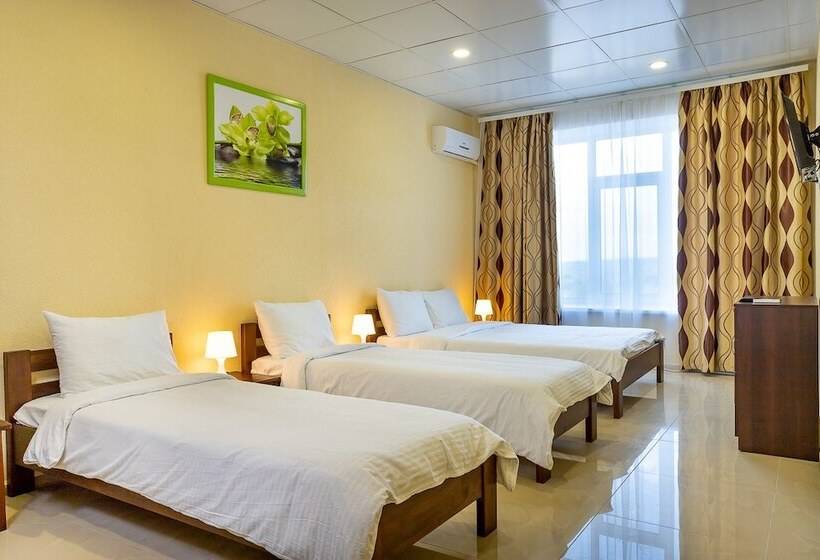 اتاق استاندارد چهار تخته, Crystal