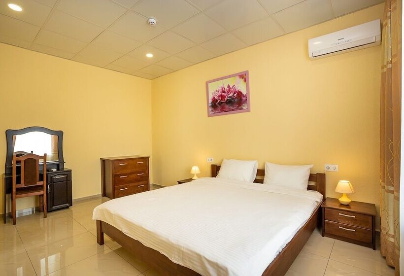 سوئیت 2 خوابه, Crystal