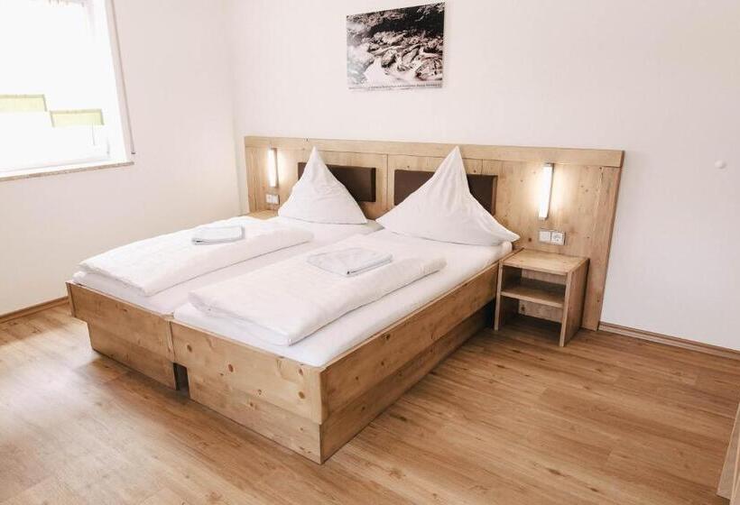 Номер Стандарт, Gasthof Metzgerei Linsmeier