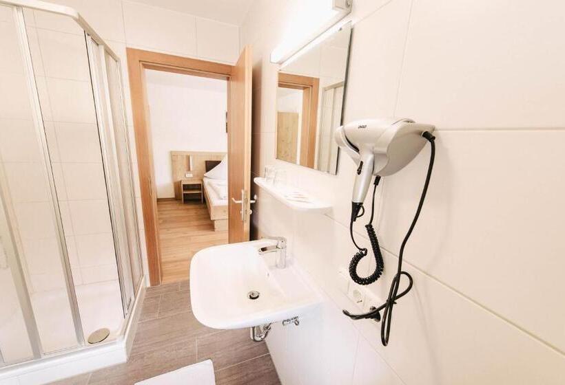 Номер Стандарт, Gasthof Metzgerei Linsmeier