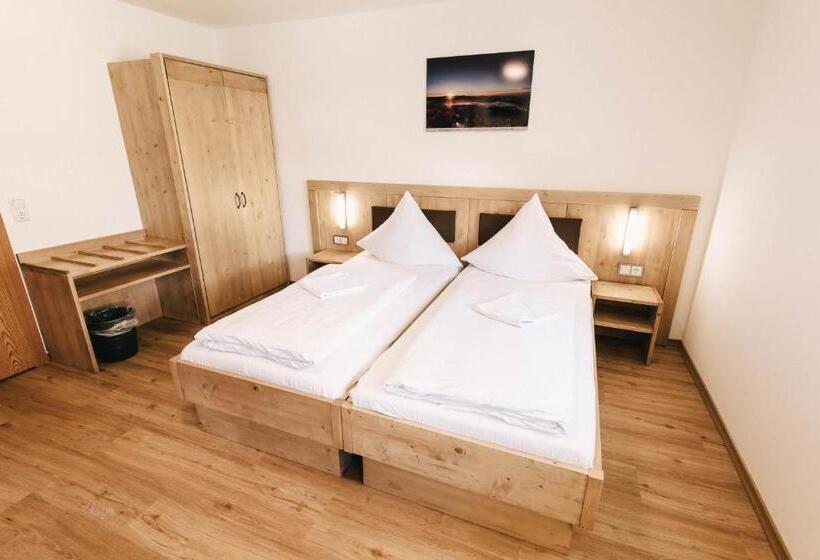 Номер Стандарт Трехместный, Gasthof Metzgerei Linsmeier