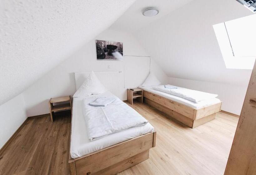 Номер Стандарт, Gasthof Metzgerei Linsmeier