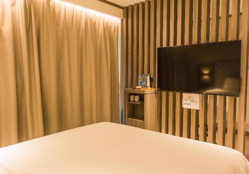 غرفة قياسية, Hanting  Taixing New Energy Meishi