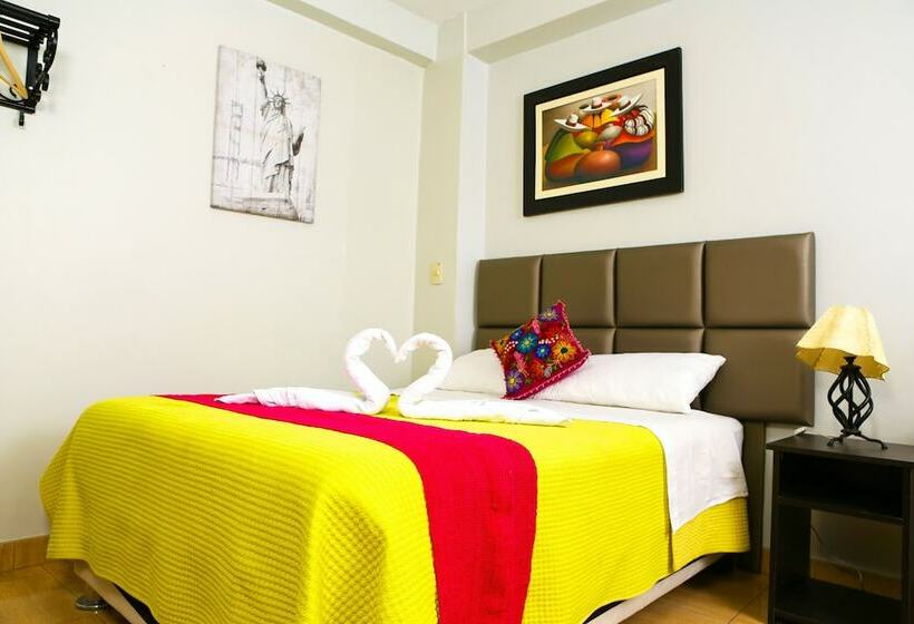 اتاق استاندارد یک نفره, Hostal Mica