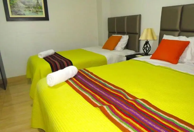 اتاق لوکس خانوادگی, Hostal Mica