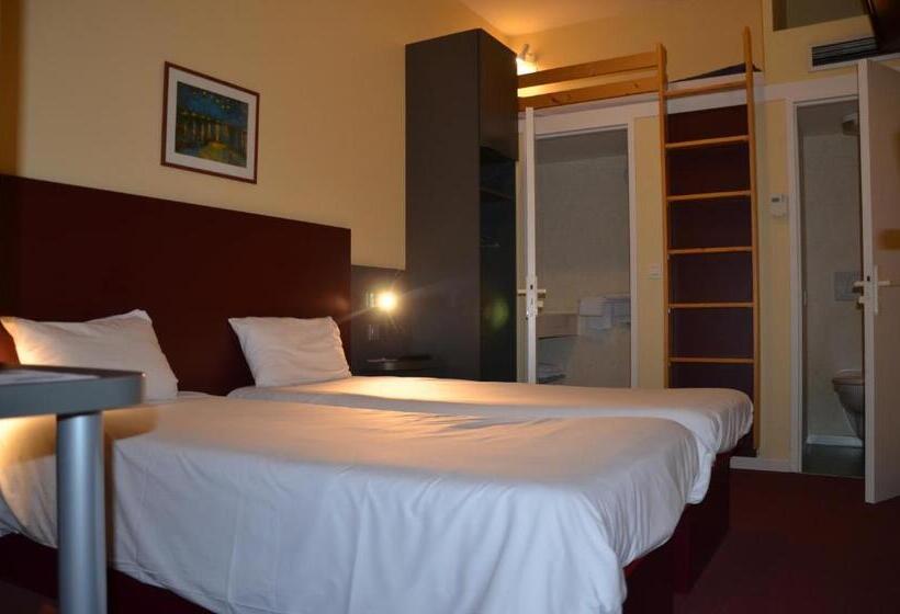 Номер Стандарт Трехместный, Mape