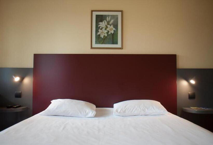 Трехместный Номер Комфорт, Mape