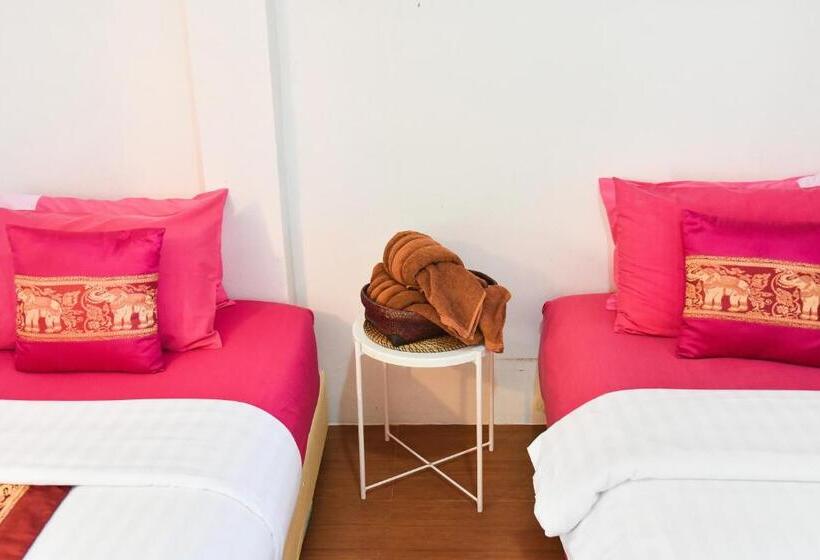 غرفة سوبيريور ثلاثية, P.u. Inn Resort