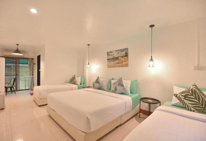 اتاق سوپریور خانوادگی, P.u. Inn Resort