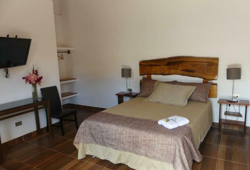 スタンダードルーム, Qasikay Selva Lodge