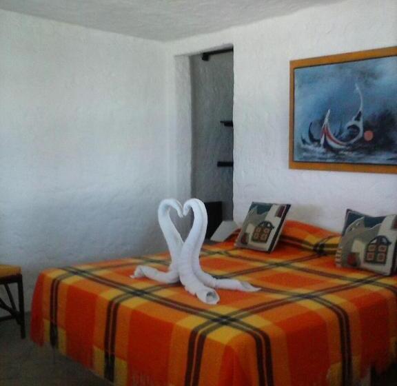 اتاق استاندارد با تراس و چشمانداز دریا, Smiling Crab