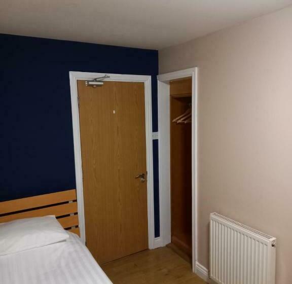 이코노미 싱글 룸, The Renishaw Rooms