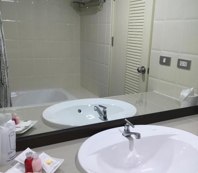 غرفة سوبيريور, Toh Buk Seng Ayutthaya