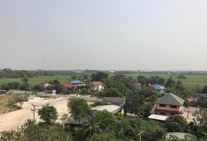 テラス付きスタンダードルーム, Toh Buk Seng Ayutthaya