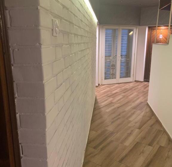 اتاق لوکس, Motel Stari Hrast