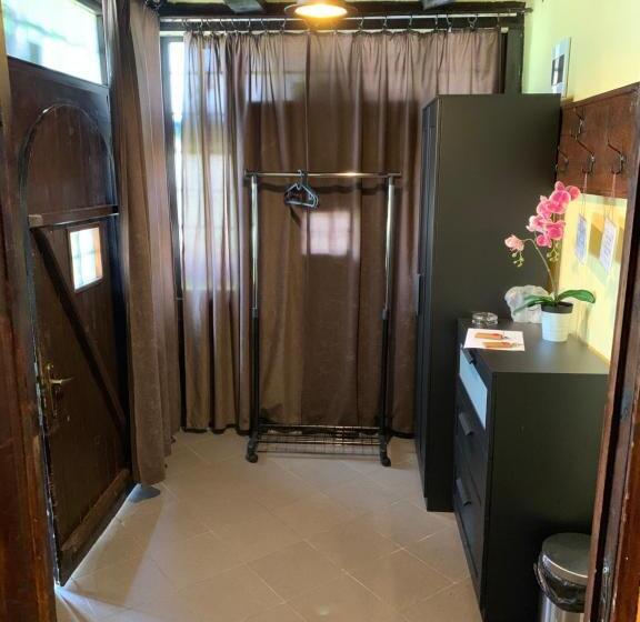 اتاق استاندارد چهار تخته, Motel Stari Hrast