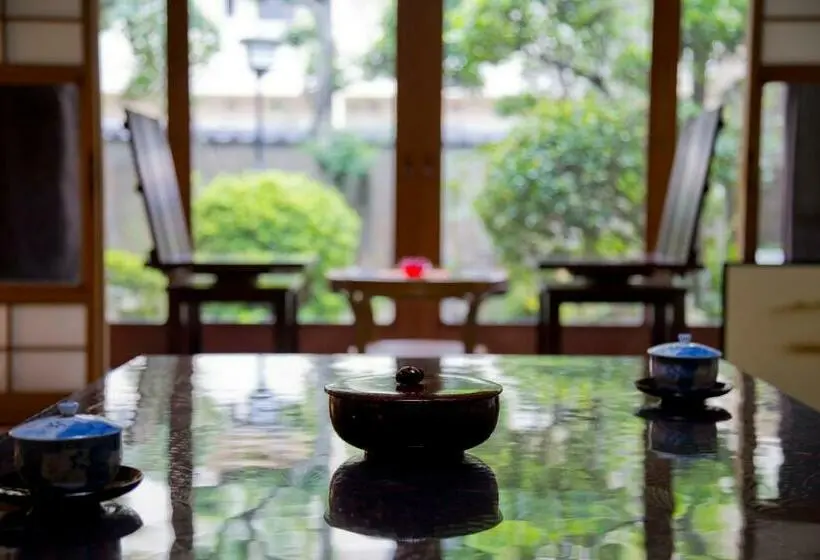 ガーデンビューデラックスルーム, Ryokan Seifuso