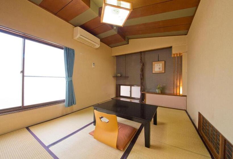 غرفة إقتصادية حمام مشترك, Ryokan Seifuso