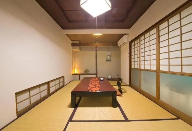 バス共有のスタンダードルーム, Ryokan Seifuso