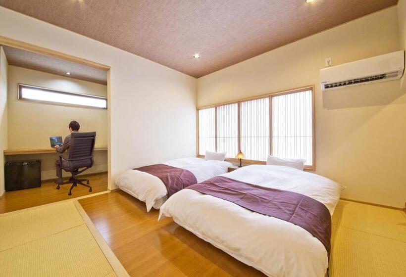 家庭房间共用浴室, Ryokan Seifuso