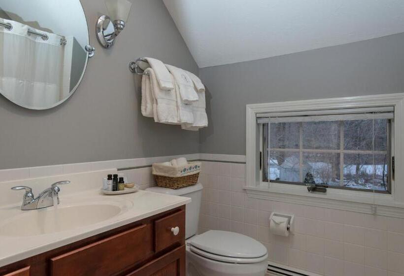 Quarto Estandar Cama King, Liberty Hill Inn