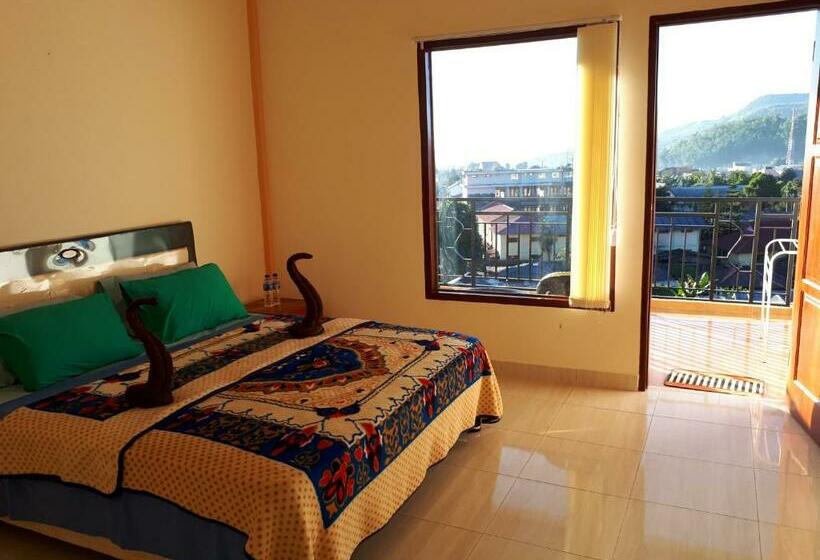 豪华房间, Bajawa Roo