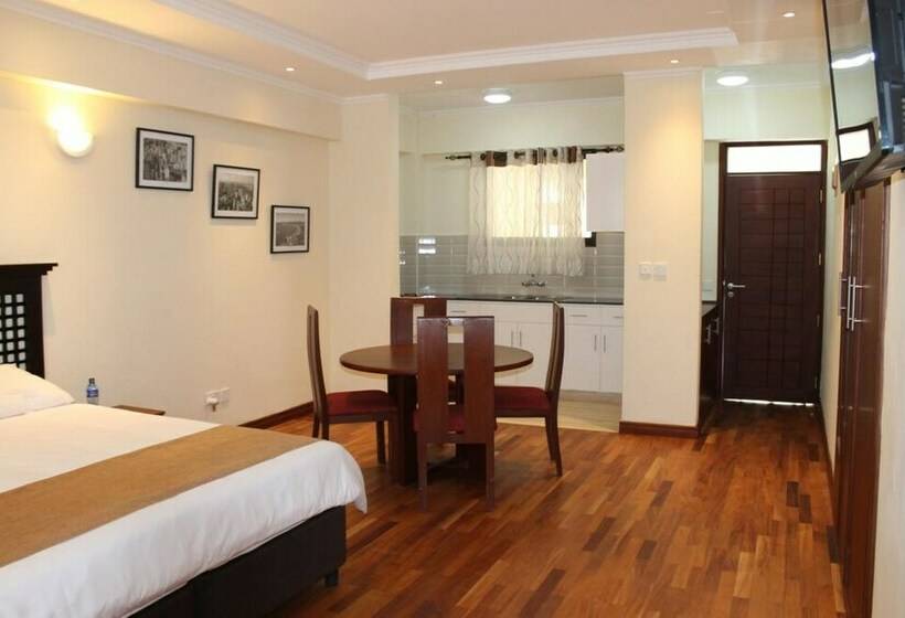 استودیوی استاندارد, Cranes Suites