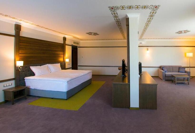 스위트, Hot Springs Medical And Spa